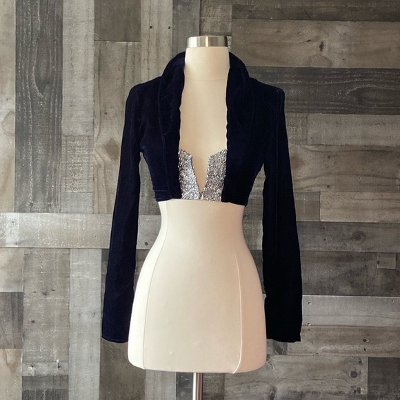 NWT! PrettyLittleThing sequin velvet shrug size 4 elegant glam cocktail party - Picture 10 of 14